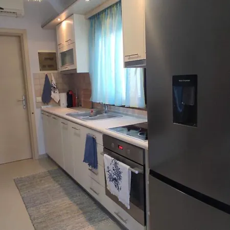 καλυψω Nea Poteidaia