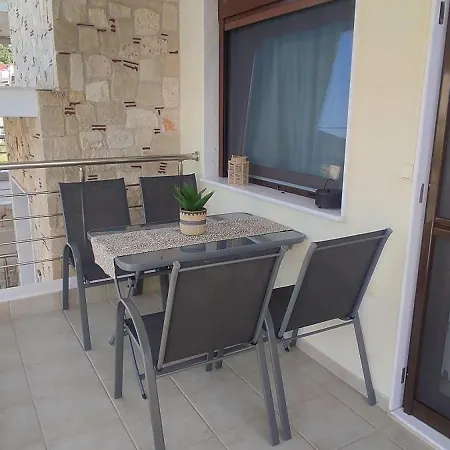 Apartament καλυψω